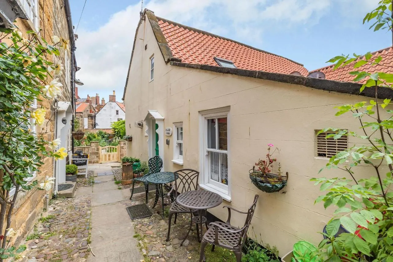 Brincliffe Cottage Robin Hood's Bay 0*,  Reino Unido