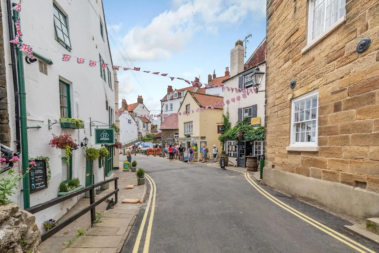 Brincliffe Cottage Robin Hood's Bay